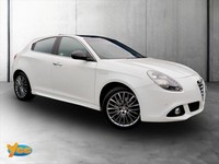 2016 Alfa Romeo Giulietta 1.4 TB MultiAir Collezione Hatchback 5dr Petrol Manual