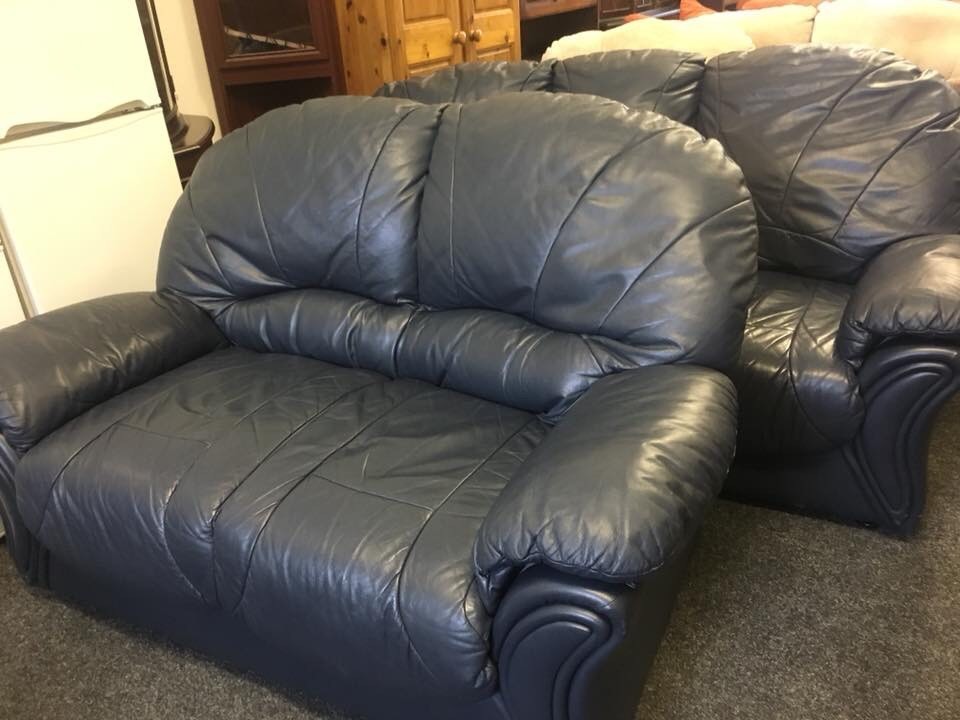 Blue leather 3 x 2 seater sofas can deliver in Sunderland, Tyne and
