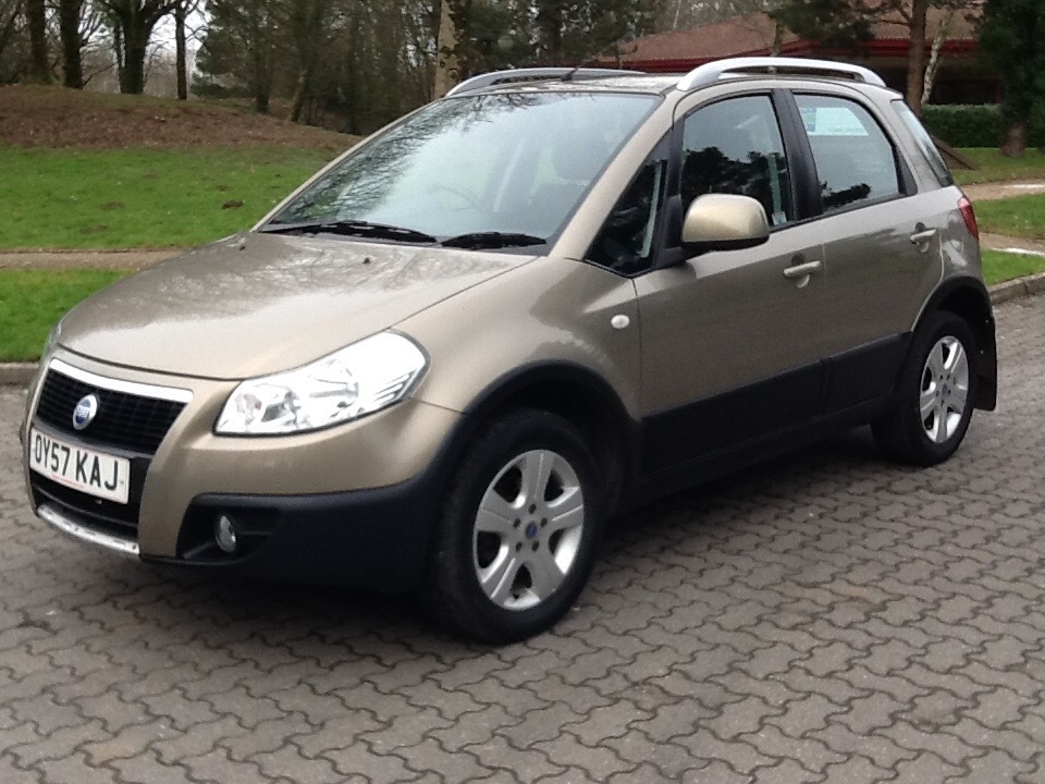 Suzuki sx4 fiat sedici