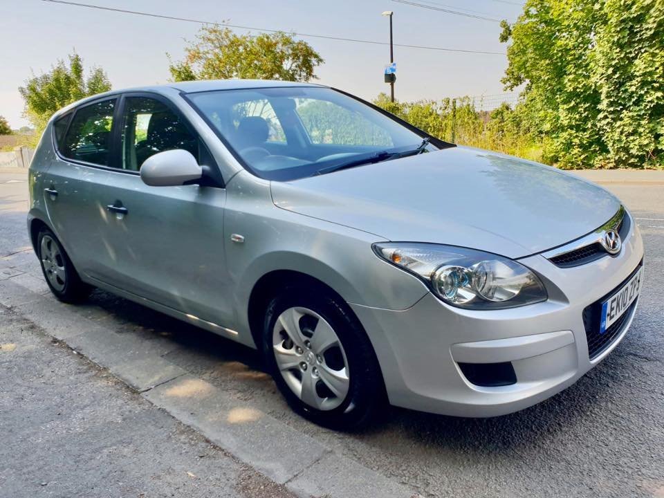 Hyundai i30 2010 характеристики