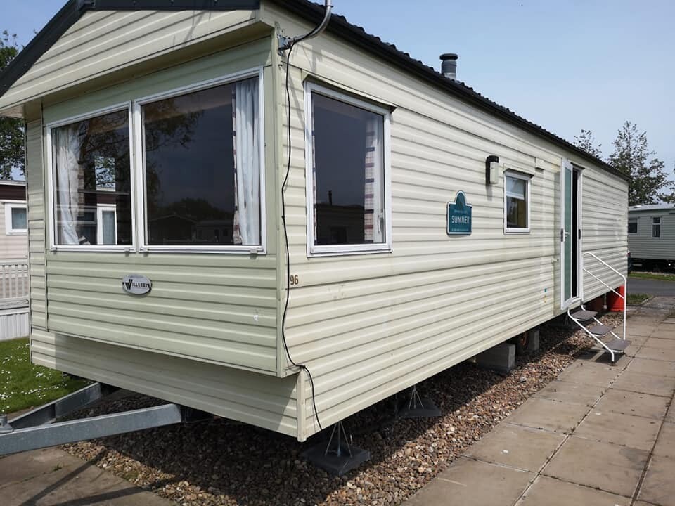 Caravan for rent/hire, 8 birth Parkdean,