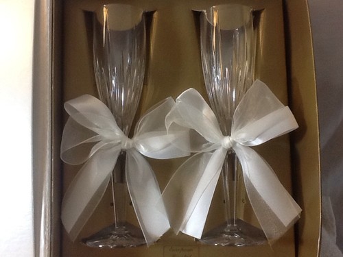 Beautiful Pair BEVERLY CLARK COLLECTION Fluted EUROPEAN CRYSTAL Toasting Glasses