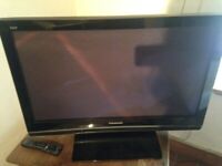 Panasonic 37 tv spares or repair Lovely looking tv TH37PX80BA 