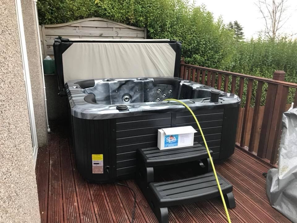 Hot Tub (plug and play, not lazy spa) | in Dunfermline, Fife | Gumtree