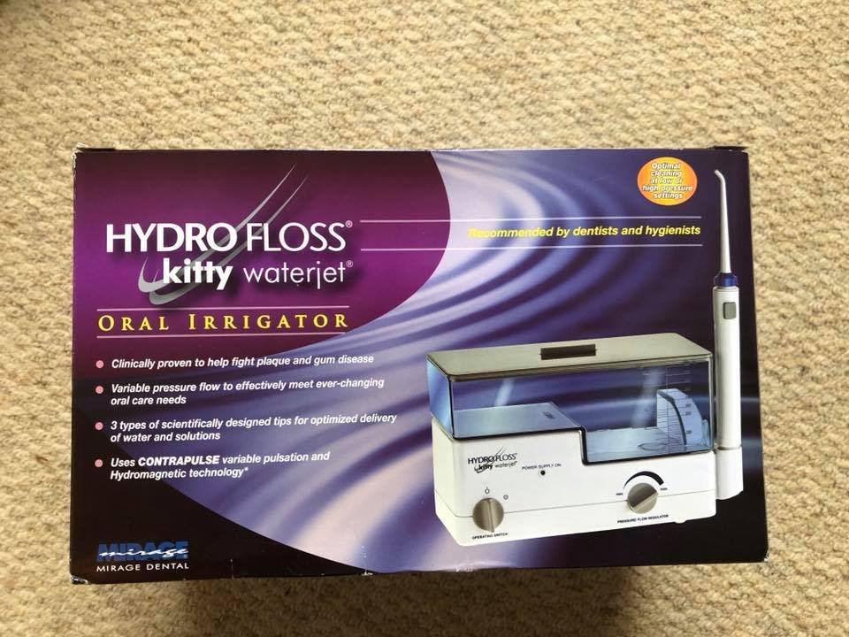 BNWT New Boxed Dental Hydro Floss Flosser Kitty Waterjet Oral Irrigator