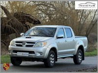 TOYOTA HILUX 3.0 D-4D Invincible 2009