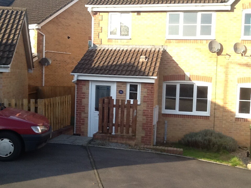 A very nice three bedroom house for rent in Llanharan nr Pontyclun in