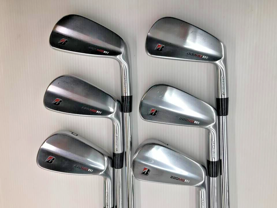 Bridgestone B-Limited 220MB iron 5I - 9I,Pw 6 Clubs Dynamic