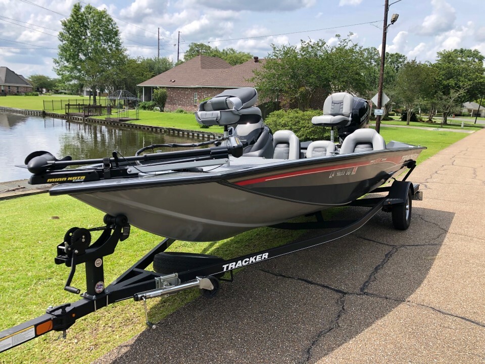 2018 Bass Tracker Pro Team 195 TXW w/ 150hp Mercury 4-Stroke WARRANTY