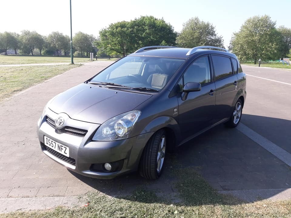 Toyota corolla verso 2008