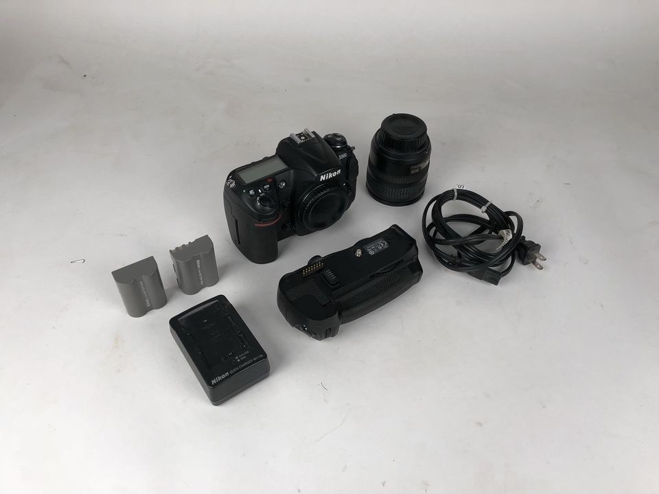 Nikon D300 Digital SLR Camera with Grip & 18-70 3.5-4.5G Lens