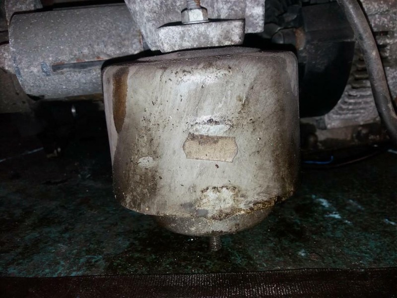 8e0199379d 8e0199379f  8e0199379g  80e199379h  Engine Mounting And T Fr351231-87