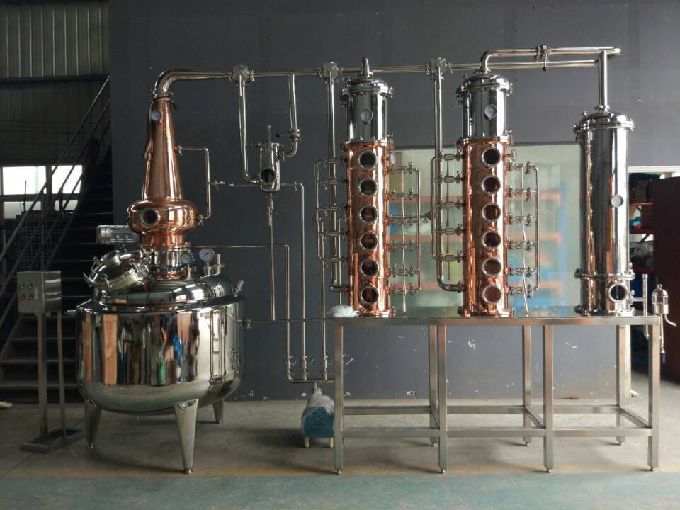 1000 L (264 g) Stainless Steel or copper Vodka or Gin still -  micro distillery 