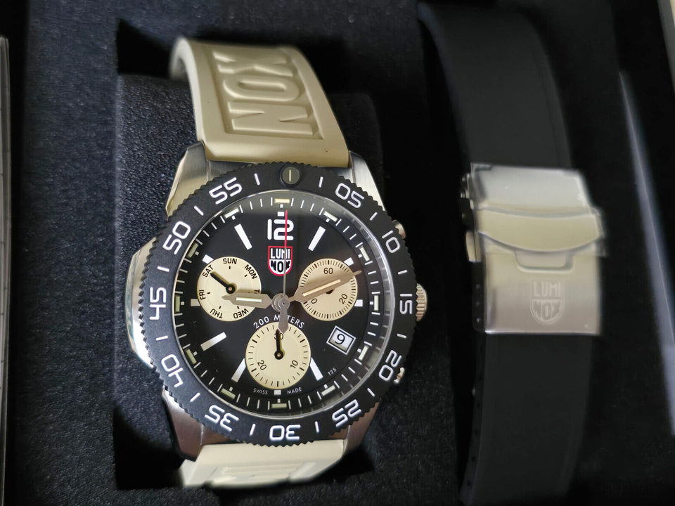 Pre-owned Luminox Xs.3150.set Pacific Diver Bonus Strap Black Sapphire Men's Watch