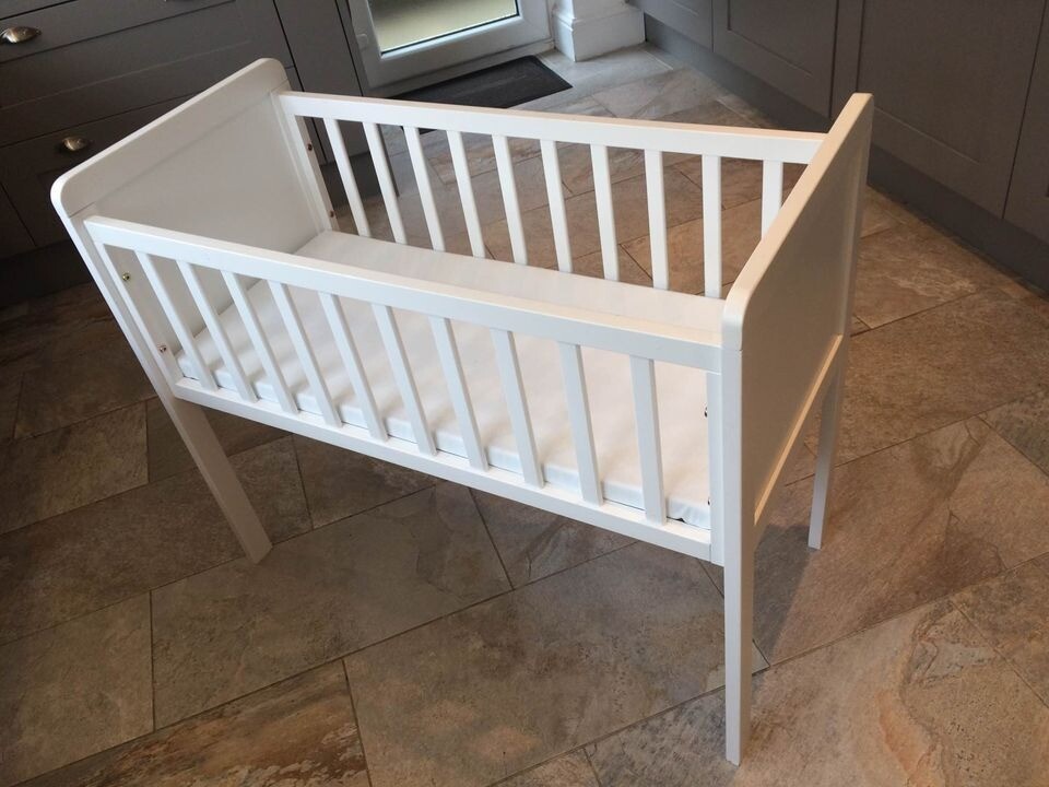 Mothercare white baby crib with mattress insert, excellent condition