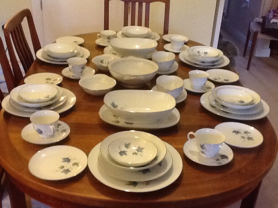 RARE VINTAGE NORITAKE DINNER SERVICE 6 PLACE SETTING PATTERN 618 in