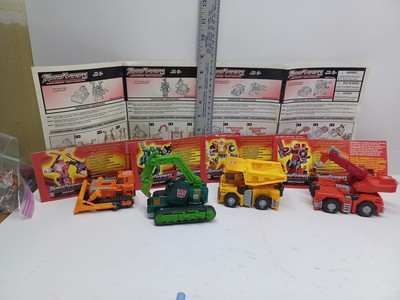 Transformers ROBOTS in Disguise Build Team Landfill-complete