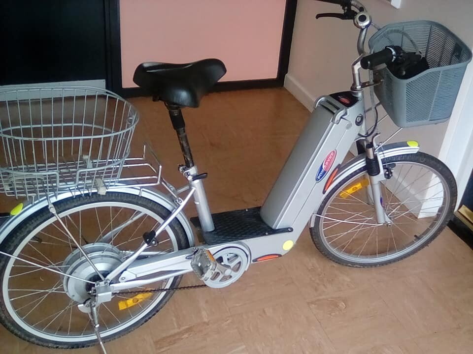 Powabyke Electric Bike 24 inch wheels.. goes well! in RossonWye