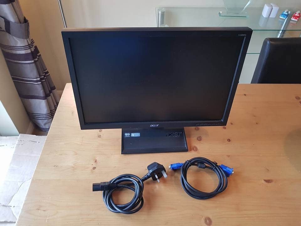 ACER 19inch Monitor with VGA Cable and Power Lead in Poole, Dorset Gumtree