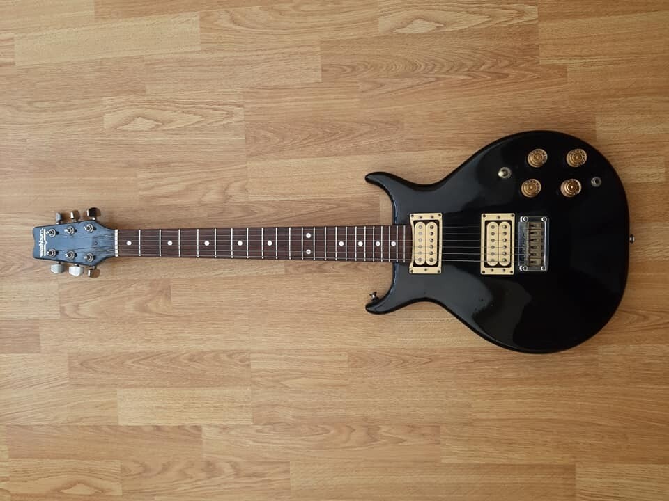 Washburn raven 80s vintage 80s guitar in Boldon Colliery, Tyne and