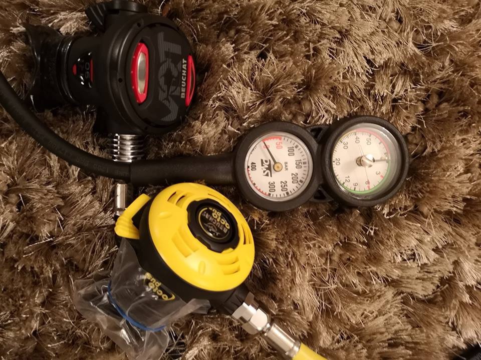 New Full Set of Scuba gear for sale. Regs BCD and Fins Never been used