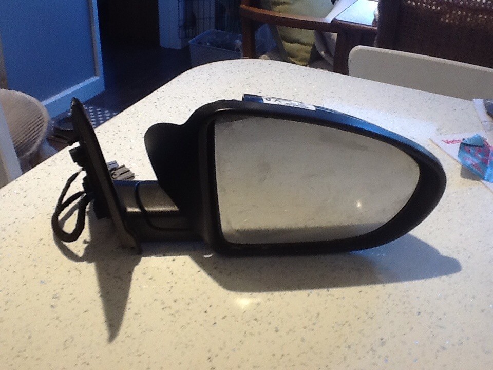 Nissan Qashqai wing mirror in Windsor, Berkshire Gumtree