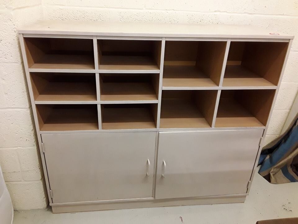 Large pale pink cupboard Copley Mill LOW COST MOVES 2nd Hand Furniture