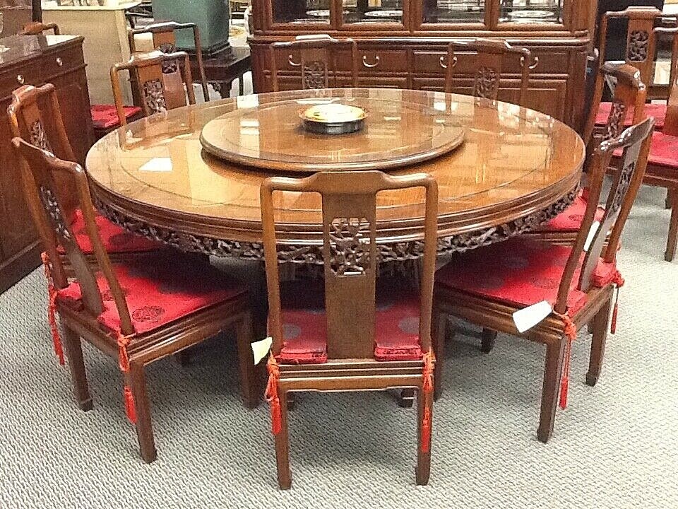 VINTAGE ROSEWOOD CHINESE DINING ROOM WITH CHINA CABINET, TABLE AND 12 CHAIRS