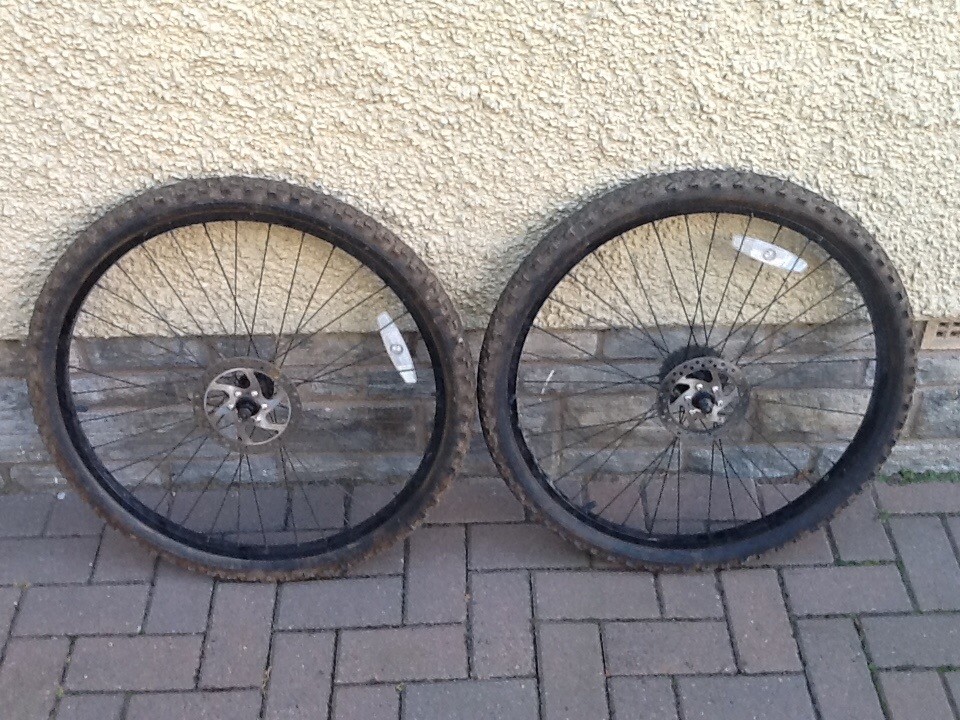 FRONT & REAR 26 inch BICYCLE WHEELS WITH DISCS in Dundee Gumtree
