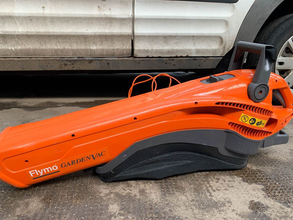 flymo ev750