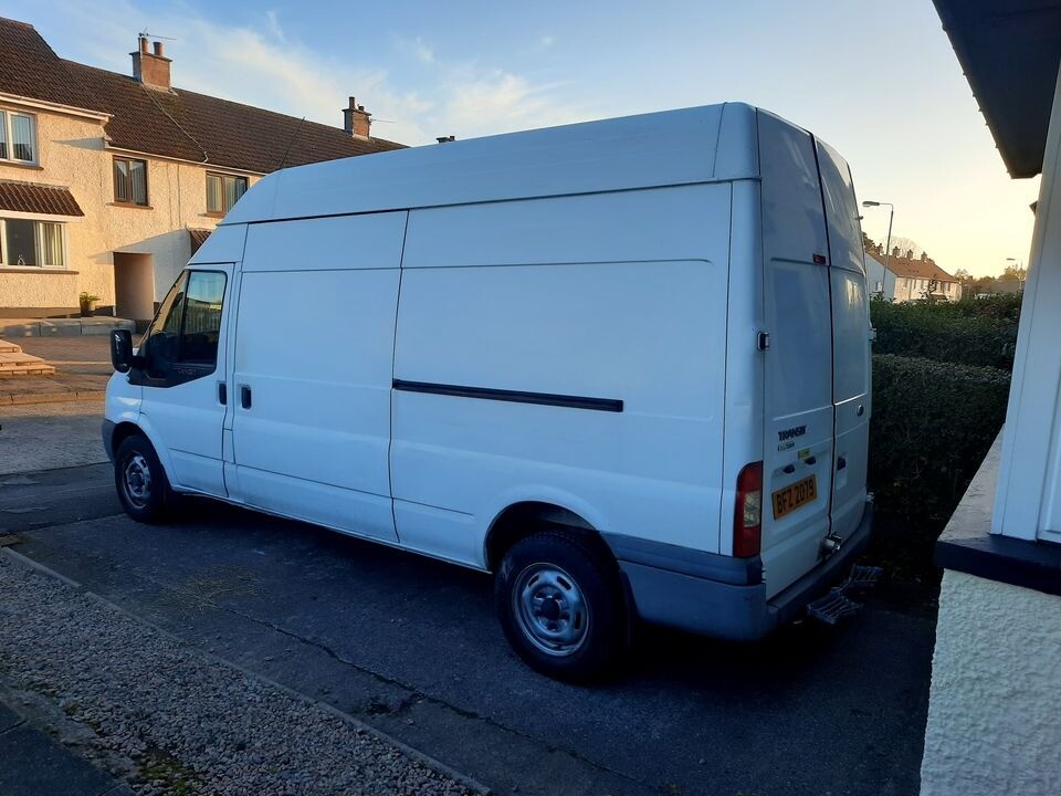 Sofa delivery, furniture delivery, house clearance, man with van in