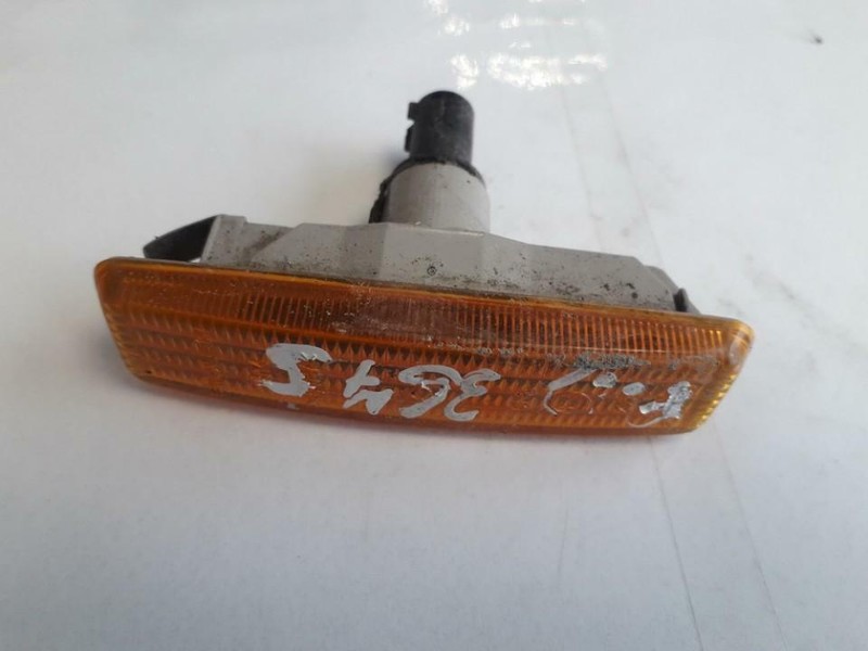 8360589   Clear Side Repeaters Right Bmw 5-Series 1997 Fr581151-26