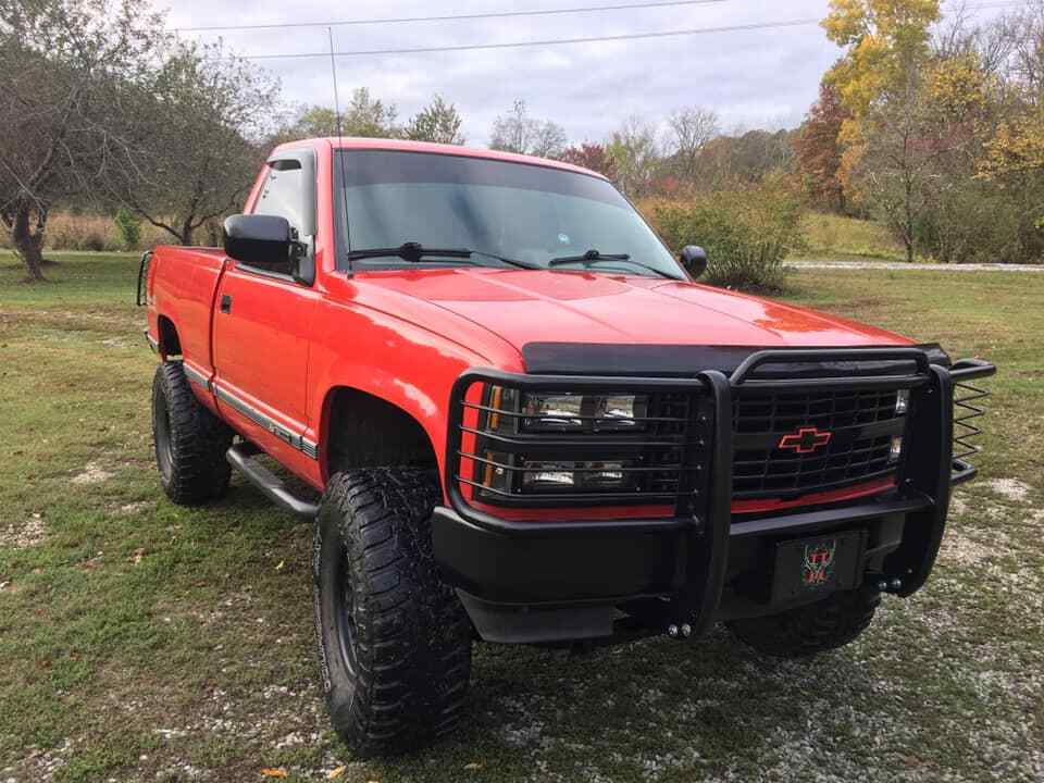 Fits 9299 Suburban / 9599 Tahoe bumper brush Grill grille Guard in