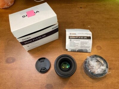 Sigma DC 30mm F/1.4 Lens - Open Box