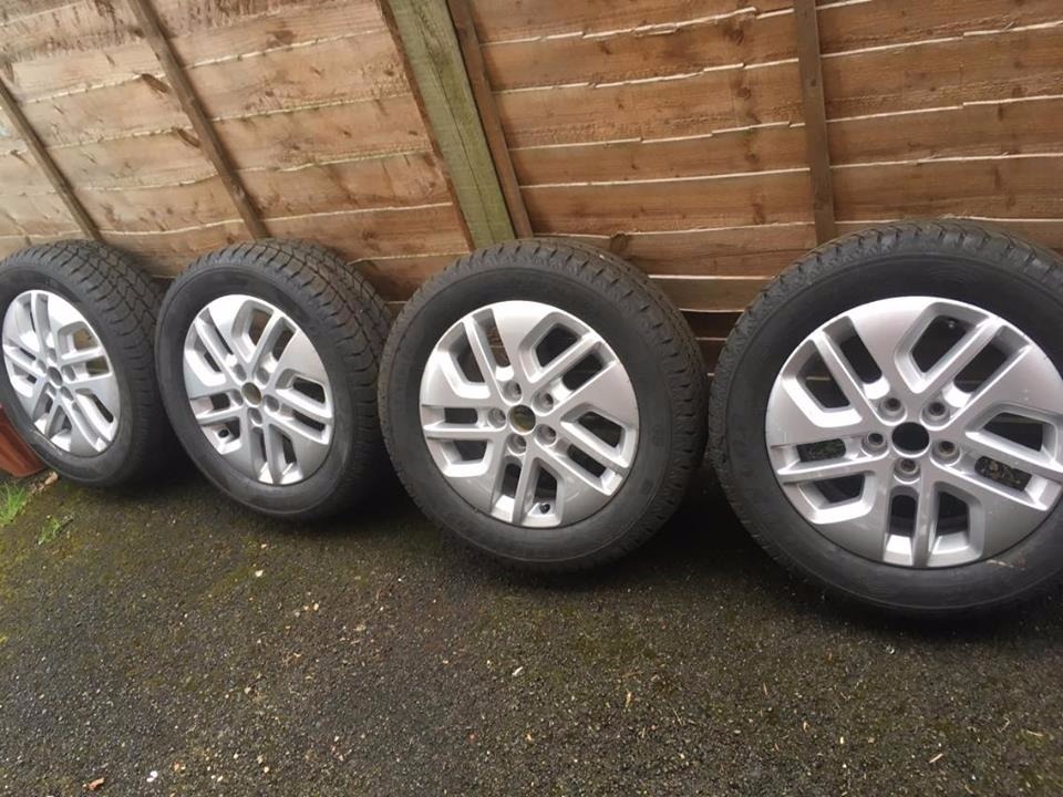 set of17 ' Genuine Renault Trafic, Vauxhall Vivaro B alloy wheels with