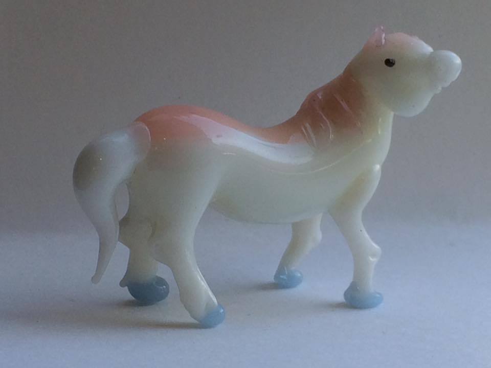 Italian art glass horse figurine