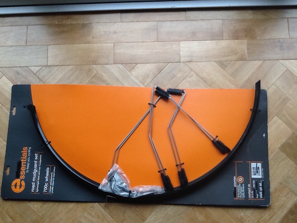 Brand new set of Halfords mudguards for use on a road bike with 700c