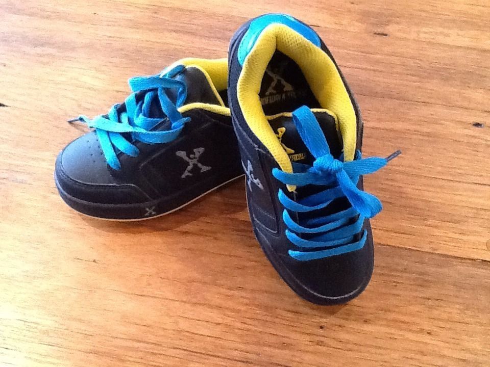 amazon prime kids shoes