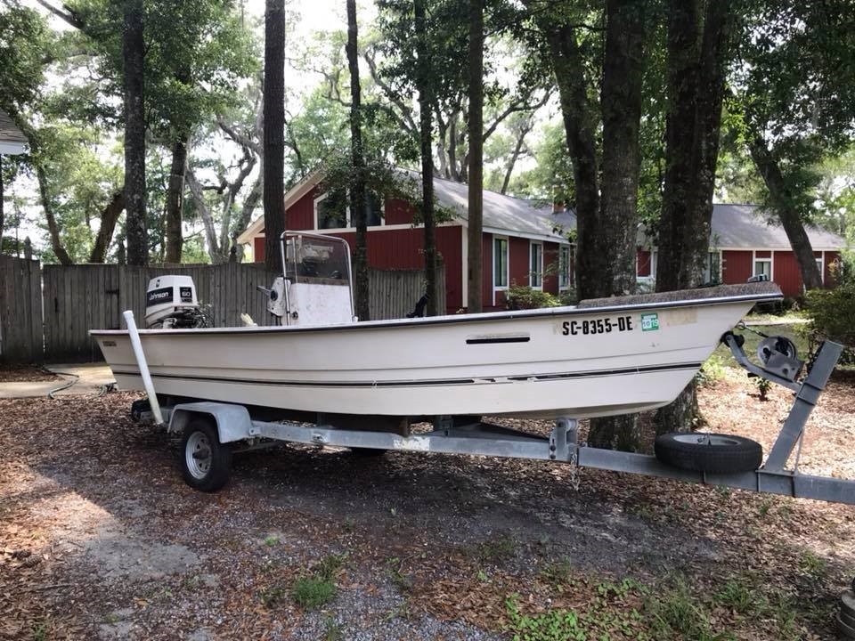 17ft Stumpnocker Fishing Boat w/ Johnson 75 stinger motor
