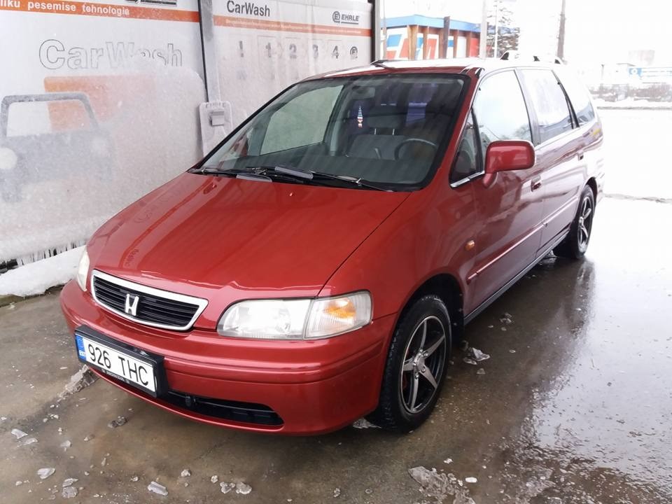 Honda shuttle 7 мест