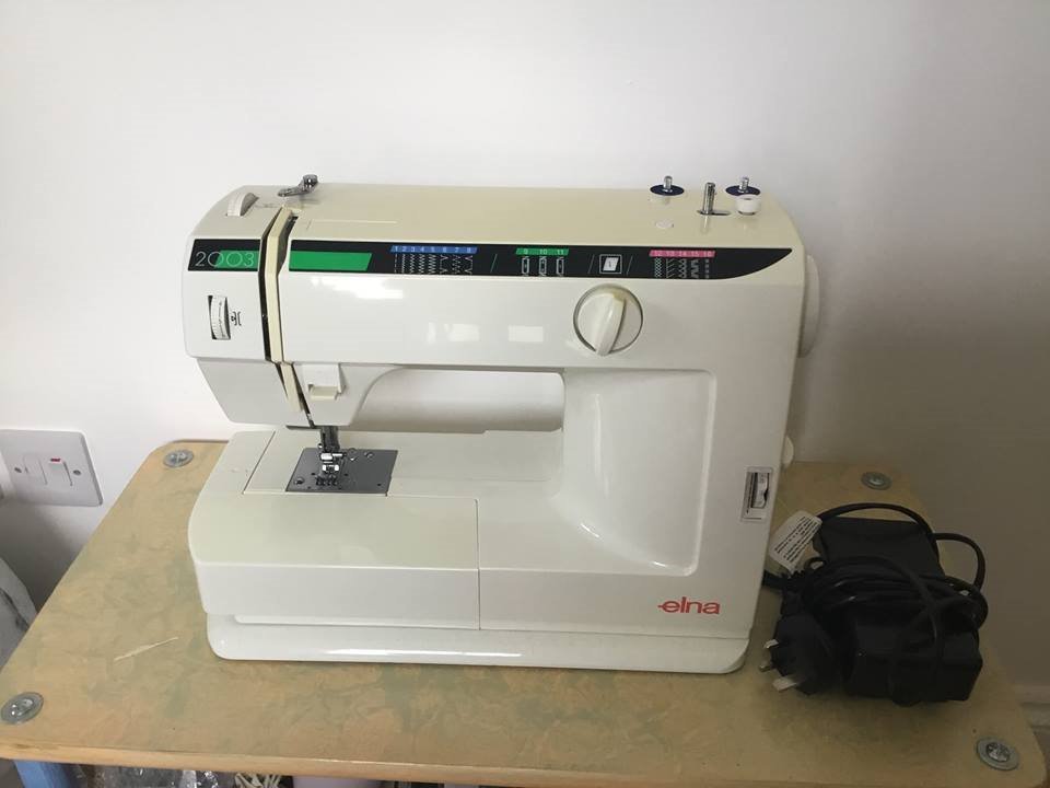Elna 2003 Electric Sewing Machine. Excellent condition in Warwick