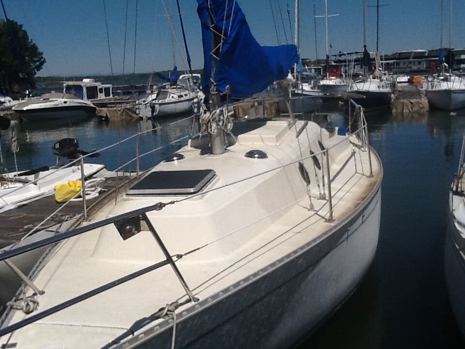 1977 Columbia 8.7Meter Sailboat - Electric Inboard - Georgia