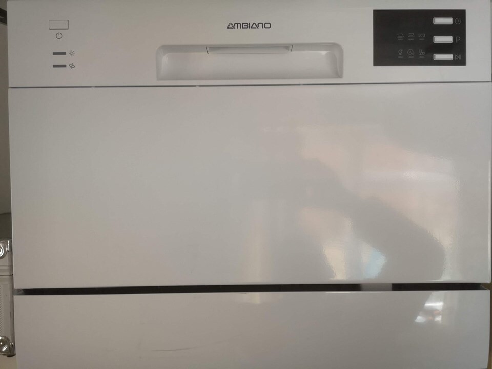 Aldi Ambiano table top worktop compact dishwasher in Southampton