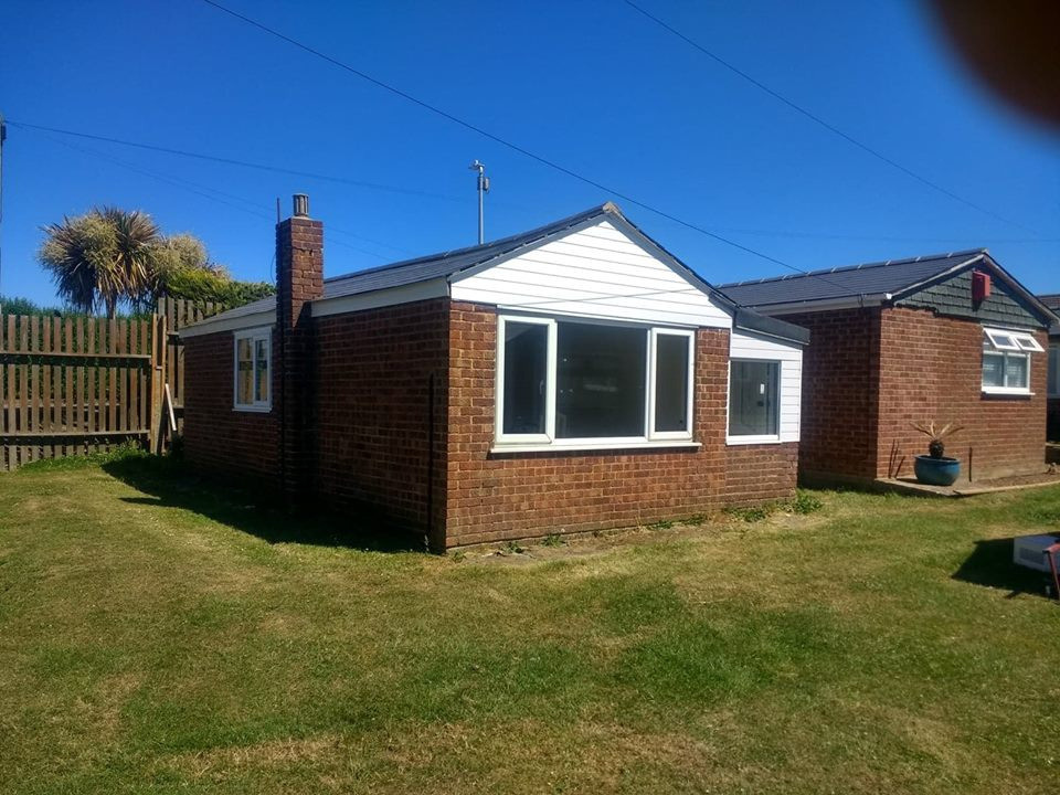 2 BEDROOM BRICK BUILT CHALET in Sheerness, Kent Gumtree