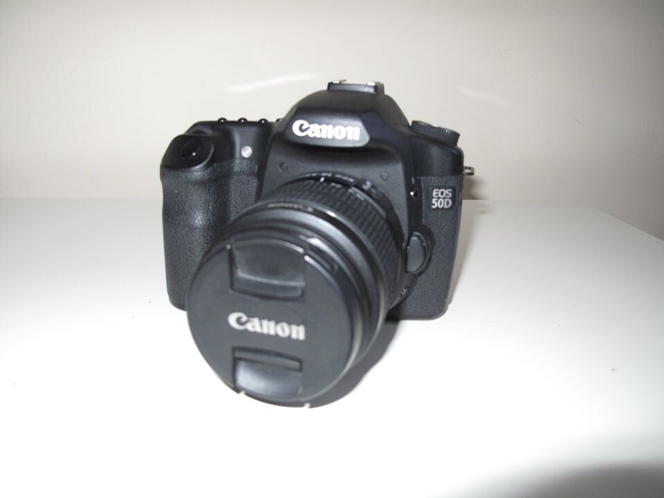 Canon EOS 50D Digital SLR Camera 1855mm Lens in Croydon, London