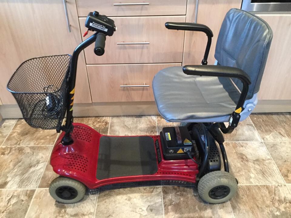 PRORIDER FREEDOM CAR BOOT STYLE MOBILITY SCOOTER WITH NEW BATTERIES in Wombwell, South