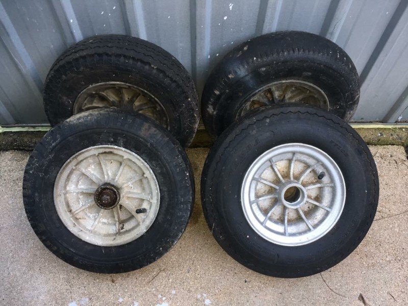 Image may have been reduced in size. Click image to view fullscreen.