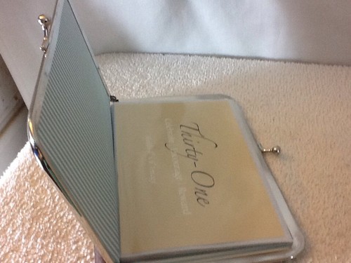 Nice THIRTY ONE Brown With Polka Dots PHOTO HOLDER Holds 4 X 6 Photos, Must Have