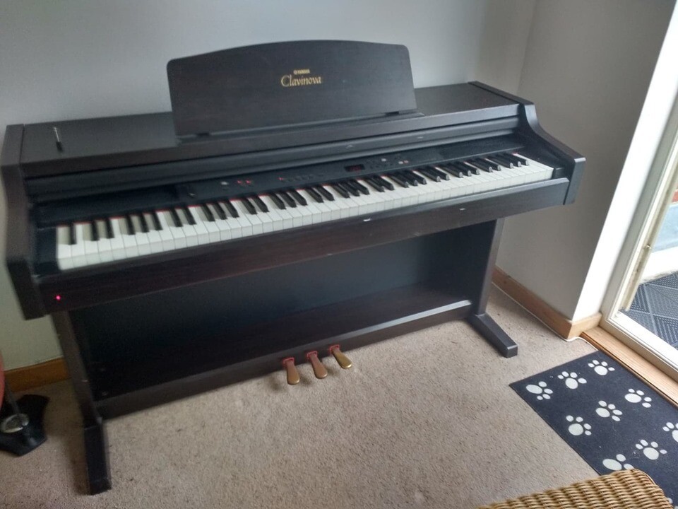 Piano digital Yamaha Clavinova CLP820 in Norwich, Norfolk Gumtree