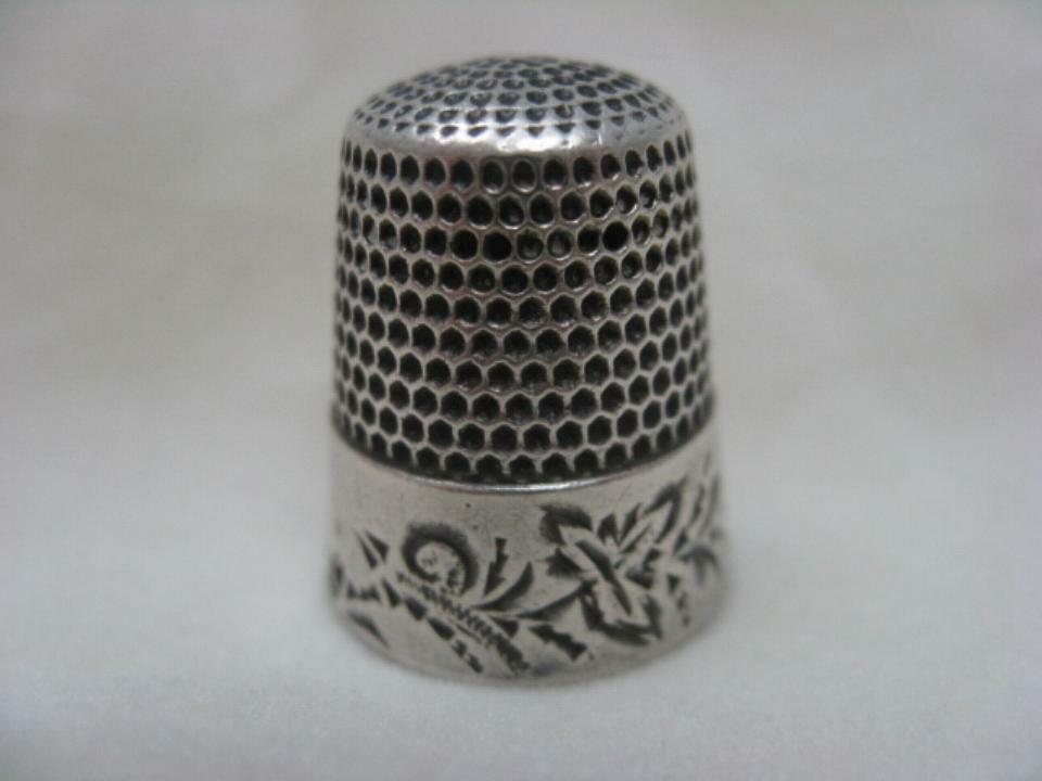 Vintage Sterling Thimble ¾